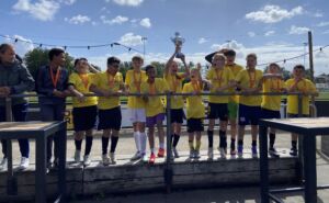 Regiofinale schoolvoetbal bij VV Papendrecht groot succes