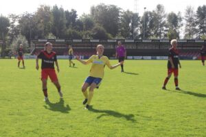 Papendrecht VR1 wint met 4-2